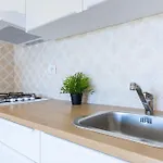 Casa vacanze Lo Squalo With High Speed Wifi And Private Garden