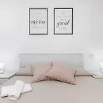 Lo Squalo With High Speed Wifi And Private Garden בית נופש אולביה