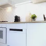 Lo Squalo With High Speed Wifi And Private Garden * Olbia