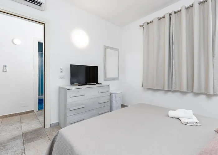 Lo Squalo Holiday home Olbia